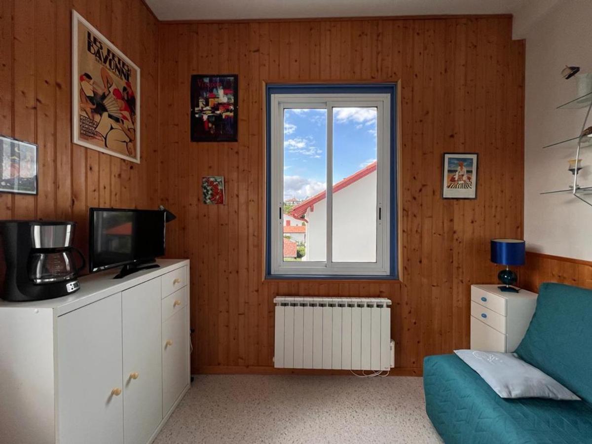 Appartement Calme Proche Plage Avec Parking Gratuit A Saint-Jean-De-Luz - Fr-1-239-804 Экстерьер фото